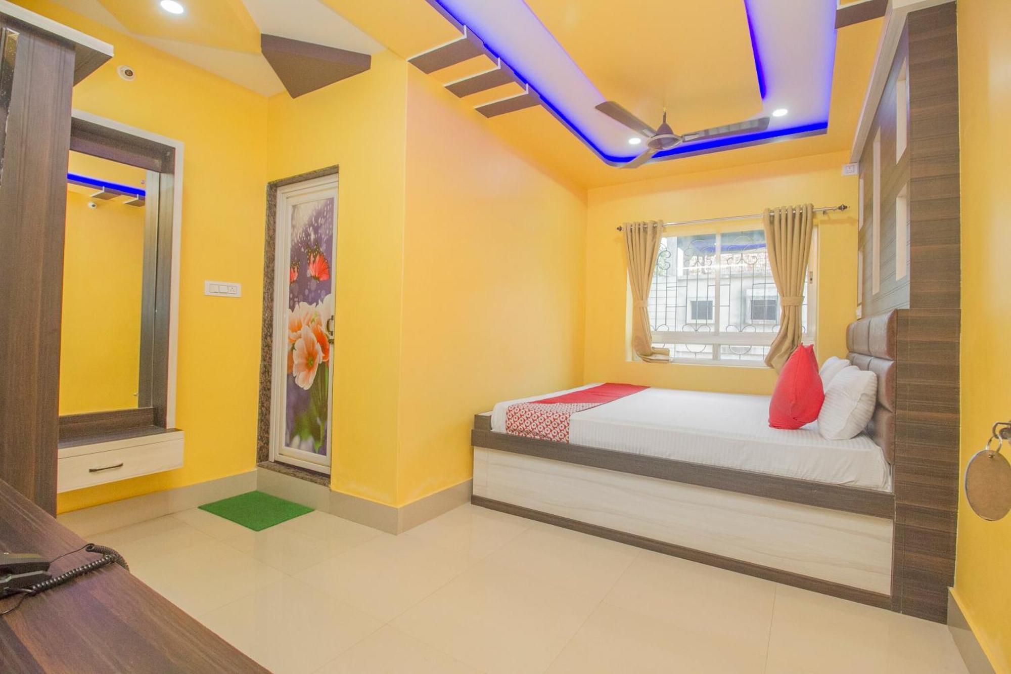 Super Hotel O Kalpana Residency Inn Siliguri Exteriör bild