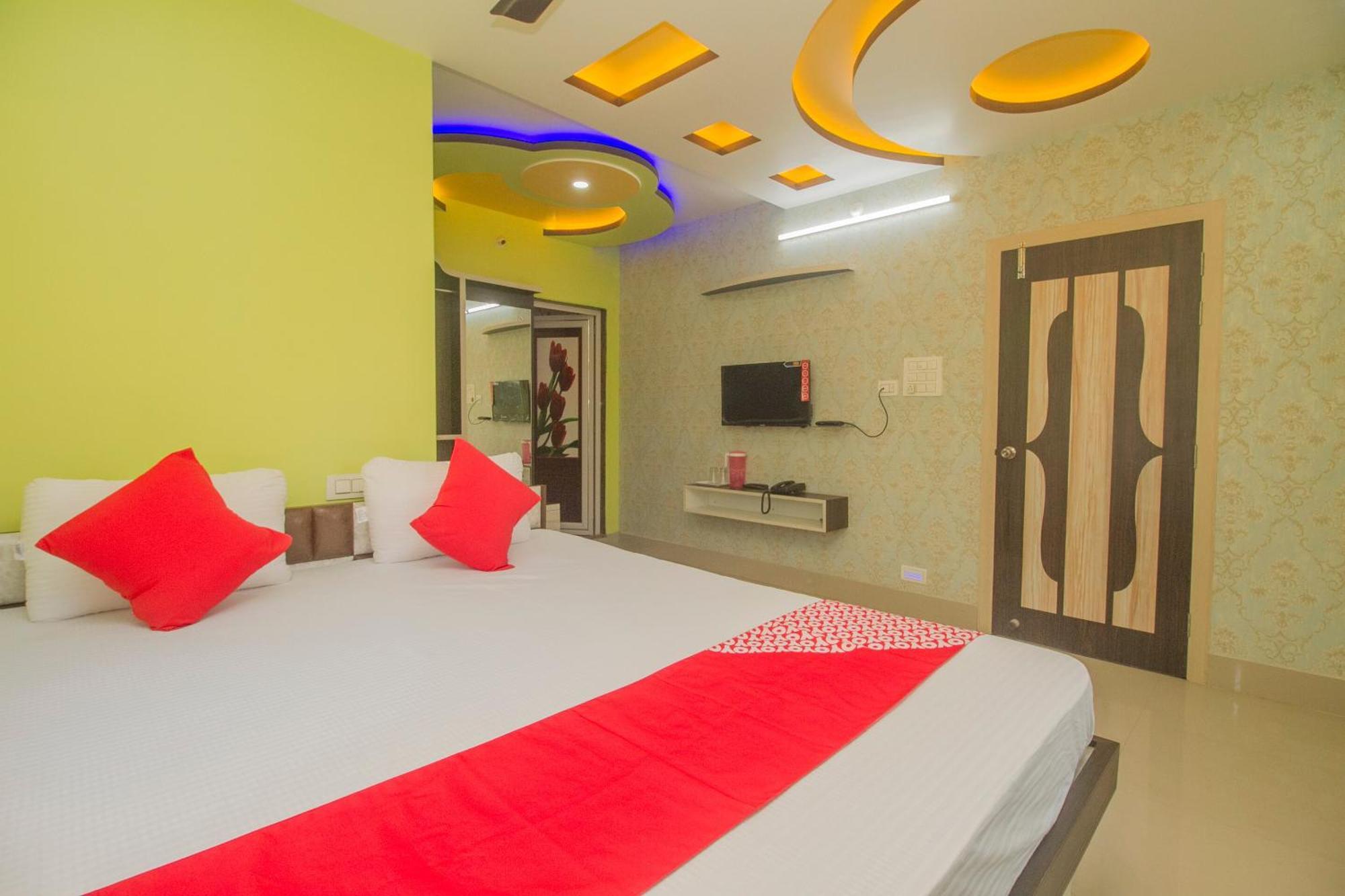 Super Hotel O Kalpana Residency Inn Siliguri Exteriör bild